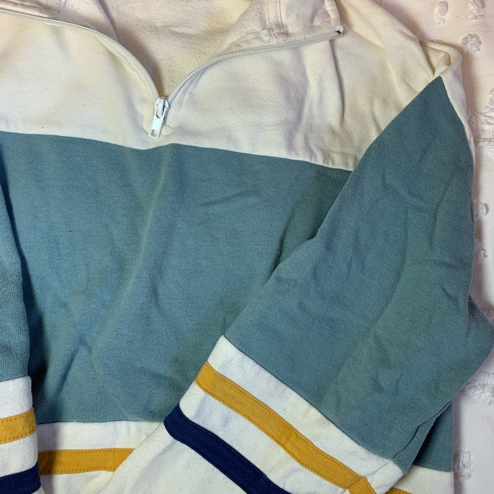 Color Block sweatshirt